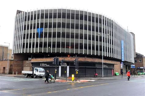 george street car park hull.